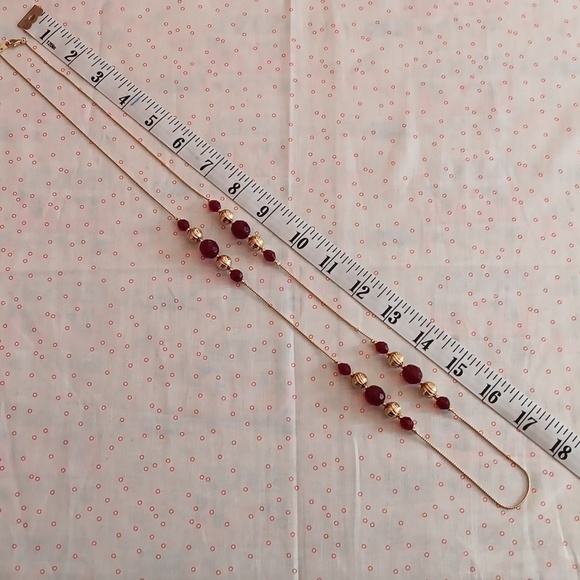 Red Faceted Gold Beaded Chain Necklace - Picture 3 of 7